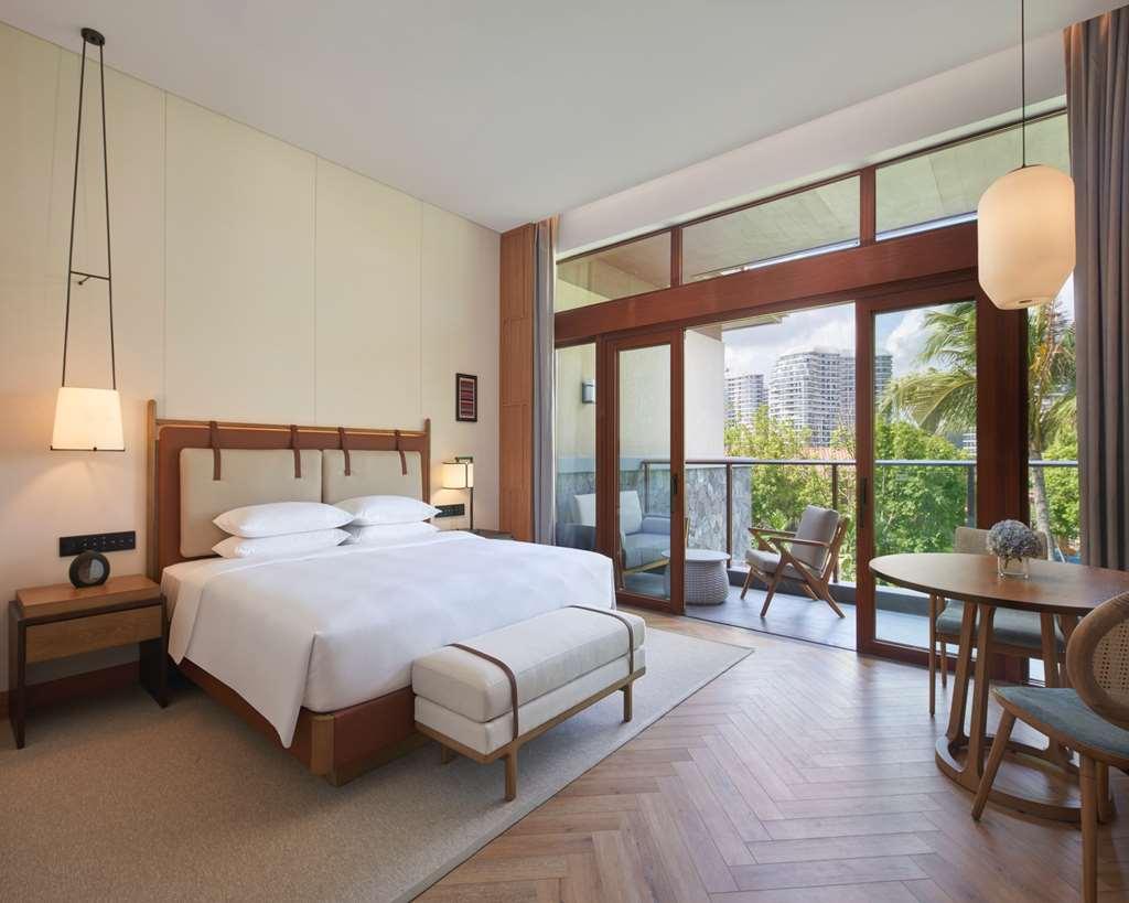 Grand Hyatt Shenzhou Peninsula 호텔 와닝 객실 사진