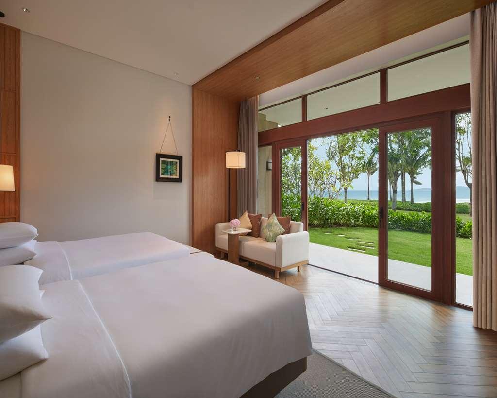Grand Hyatt Shenzhou Peninsula 호텔 와닝 객실 사진