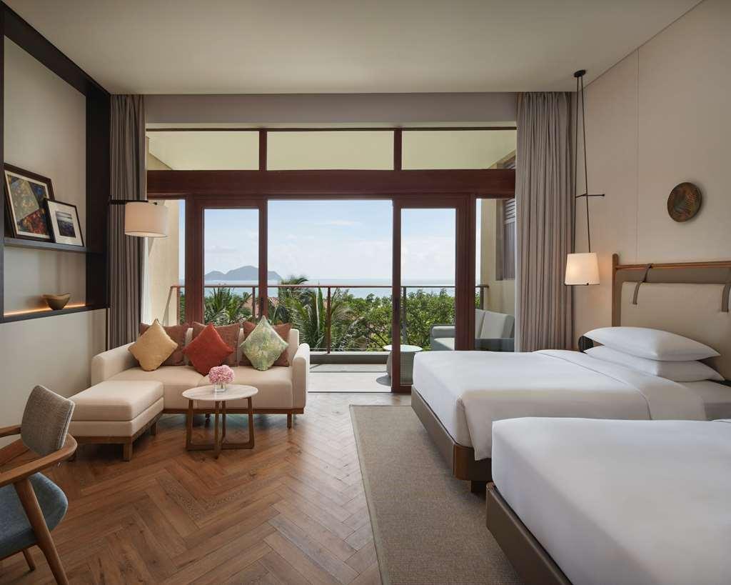 Grand Hyatt Shenzhou Peninsula 호텔 와닝 객실 사진